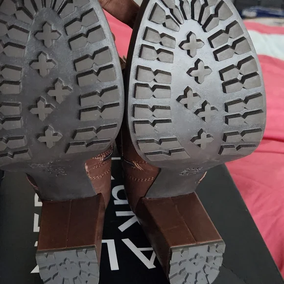 2x Brand New Never Worn.. Naturalizer Callie Leather Boots Wmns 8.5 - Picture 9 of 17